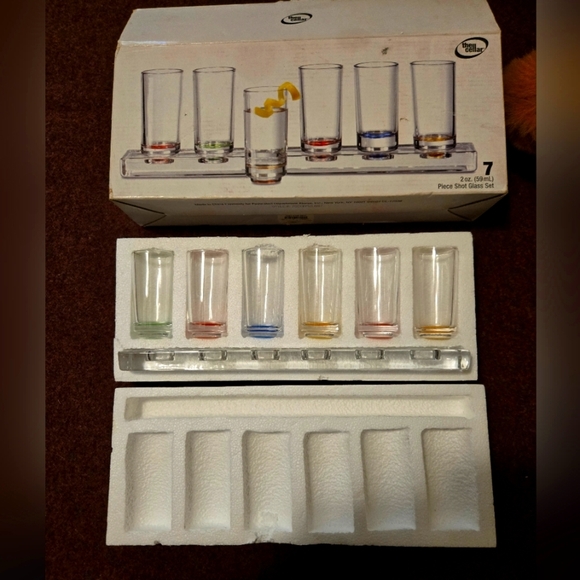The Cellar Shot Glass Flight Serving Tray And 7oz Glass Set - Picture 1 of 5